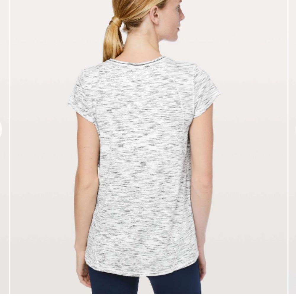 Lululemon Women's Short sleeve